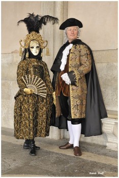 Les incroyables costumes des carnavals vénitiens d'un créateur  d'Eure-et-Loir - Châteaudun (28200)