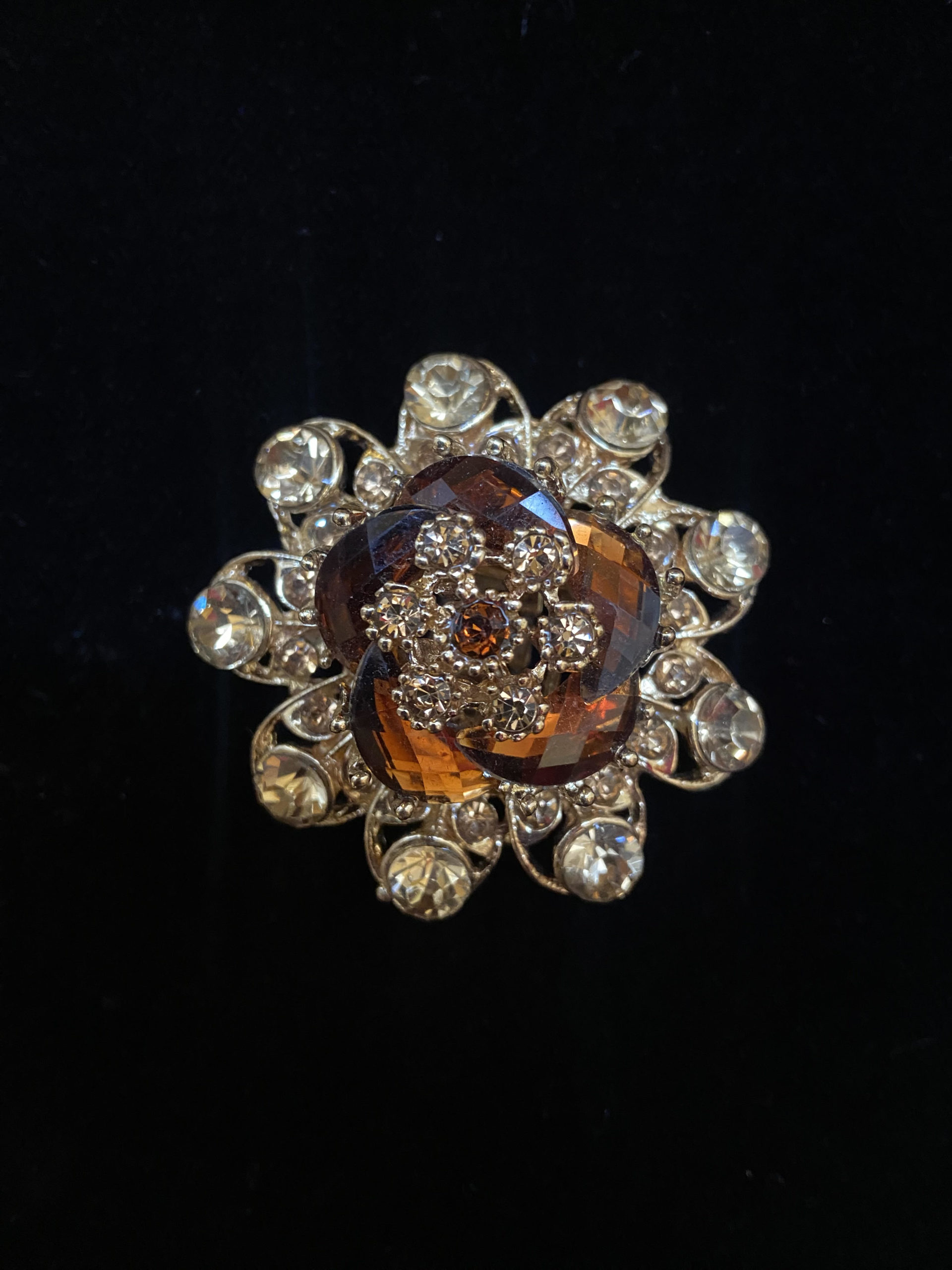 Bague zinnia dorée strass ocre
