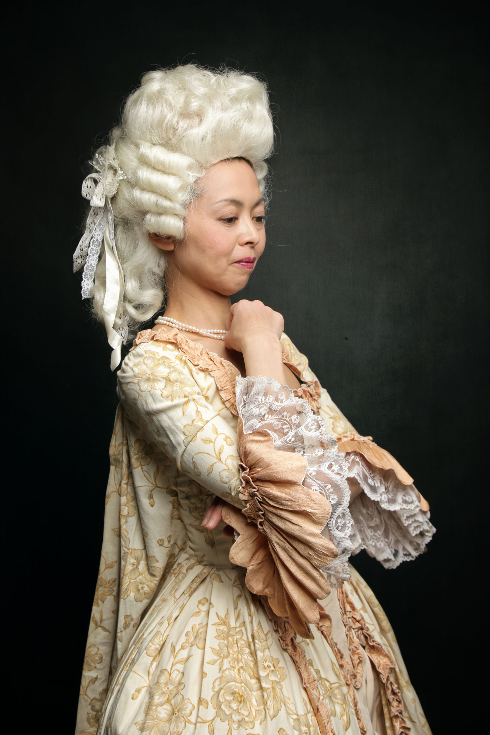 robe_XVIII_française_watteau