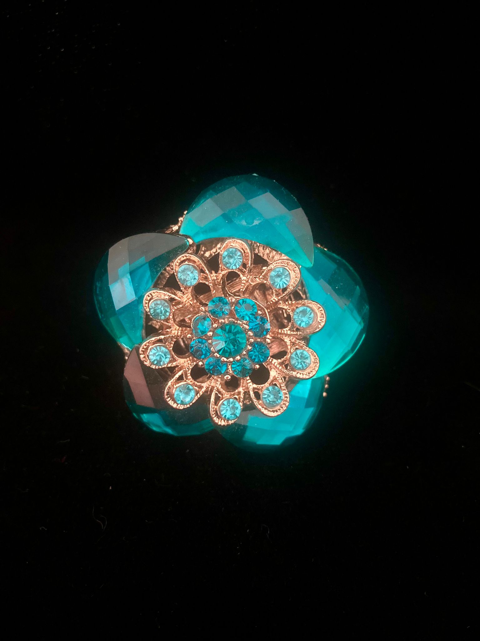bague dorée strass turquoise