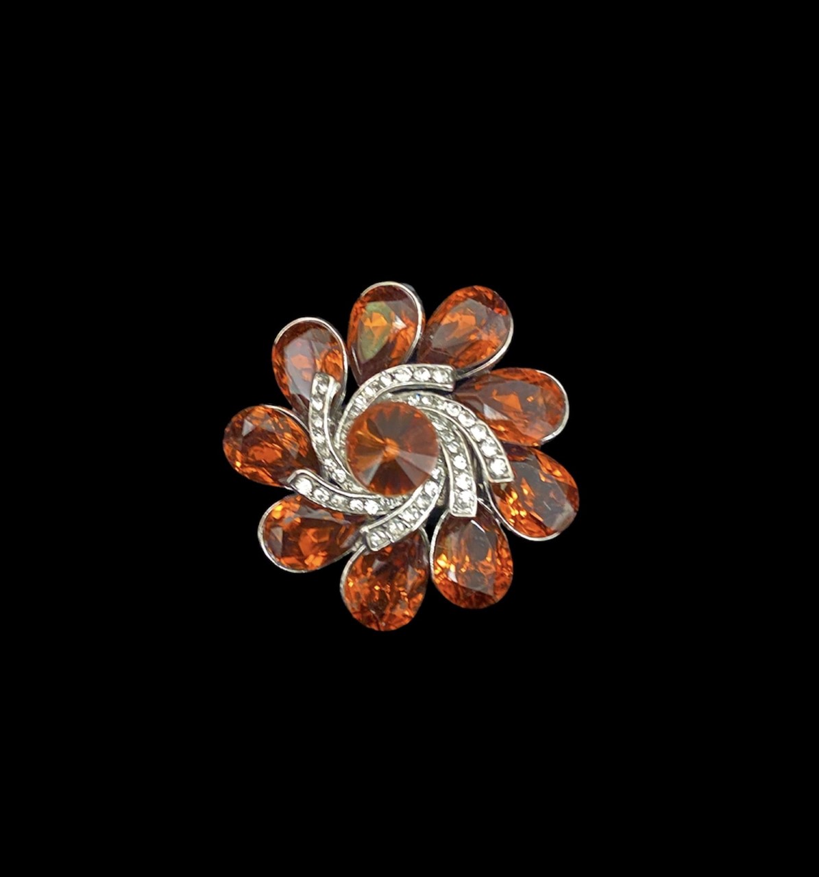 Fermaglio con farfalla di strass