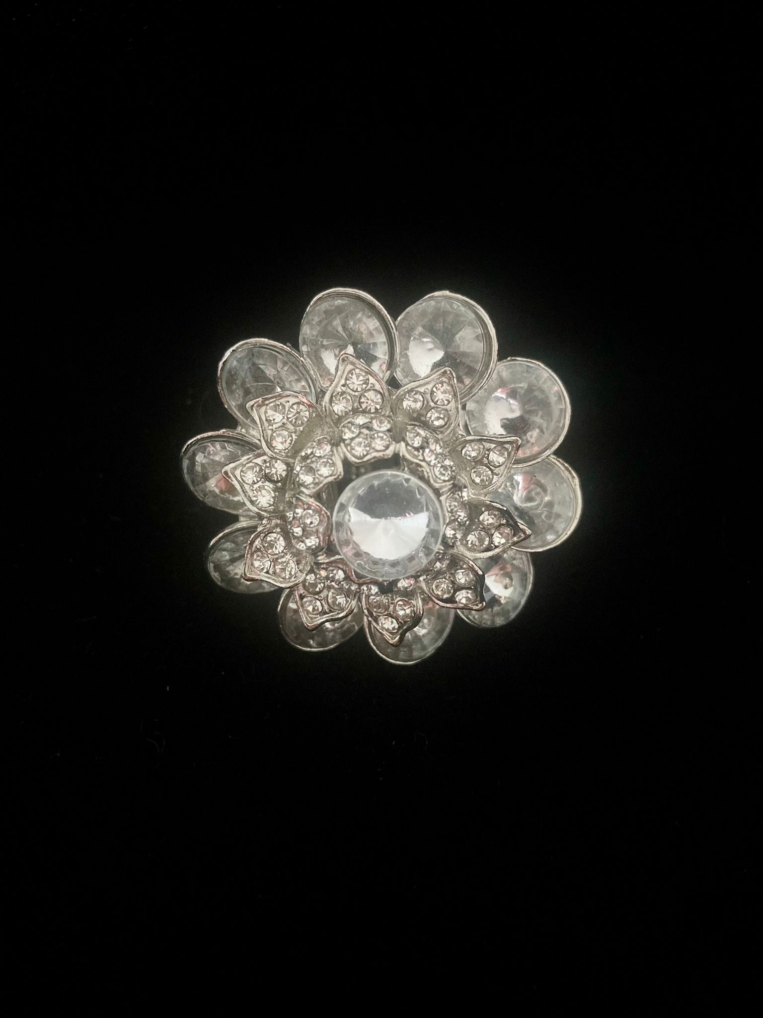 bague argentée strass blanc