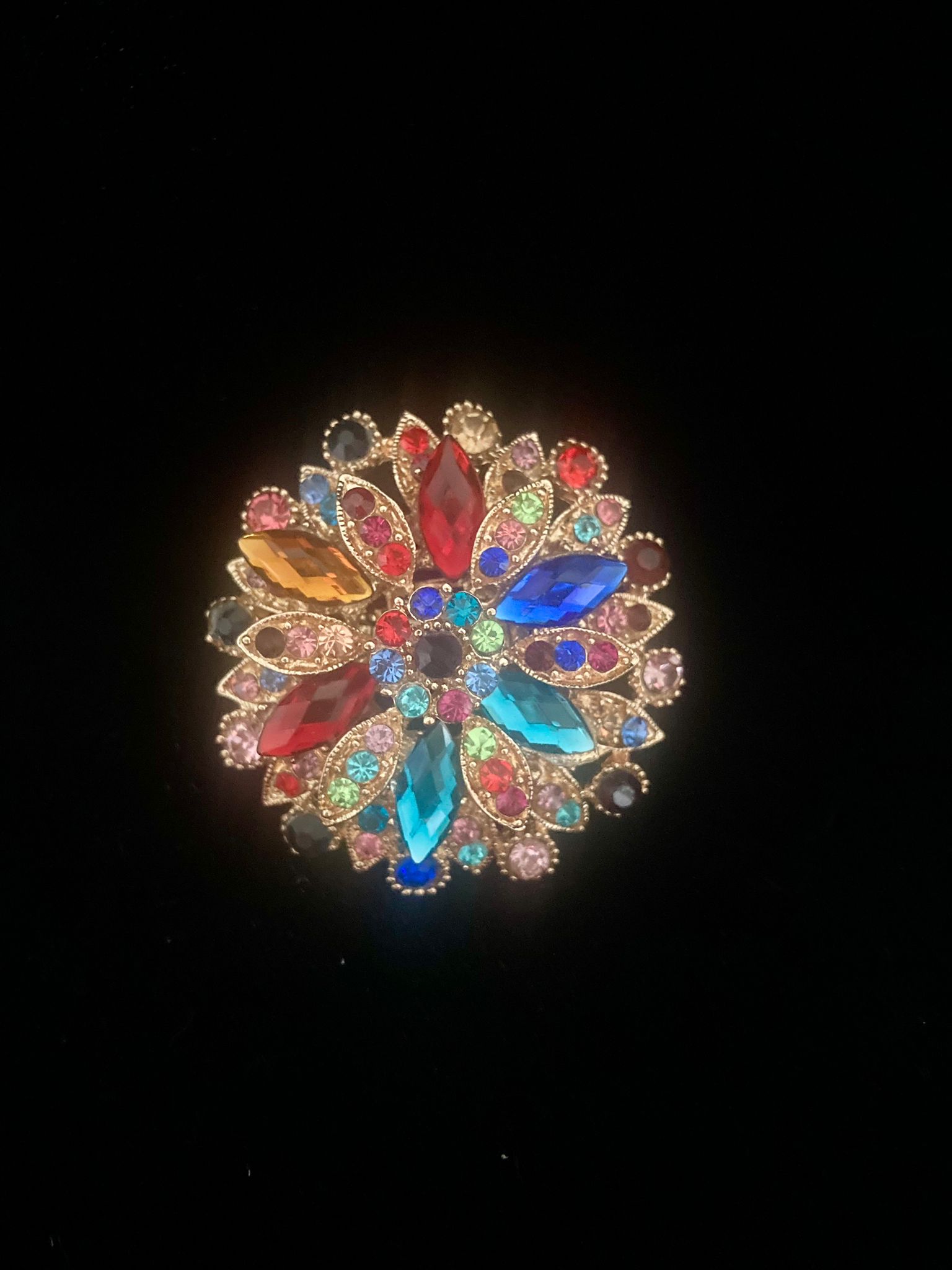 bague dorée strass multicolore