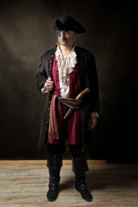 costume de corsaire Atelier la Colombe Strasbourg