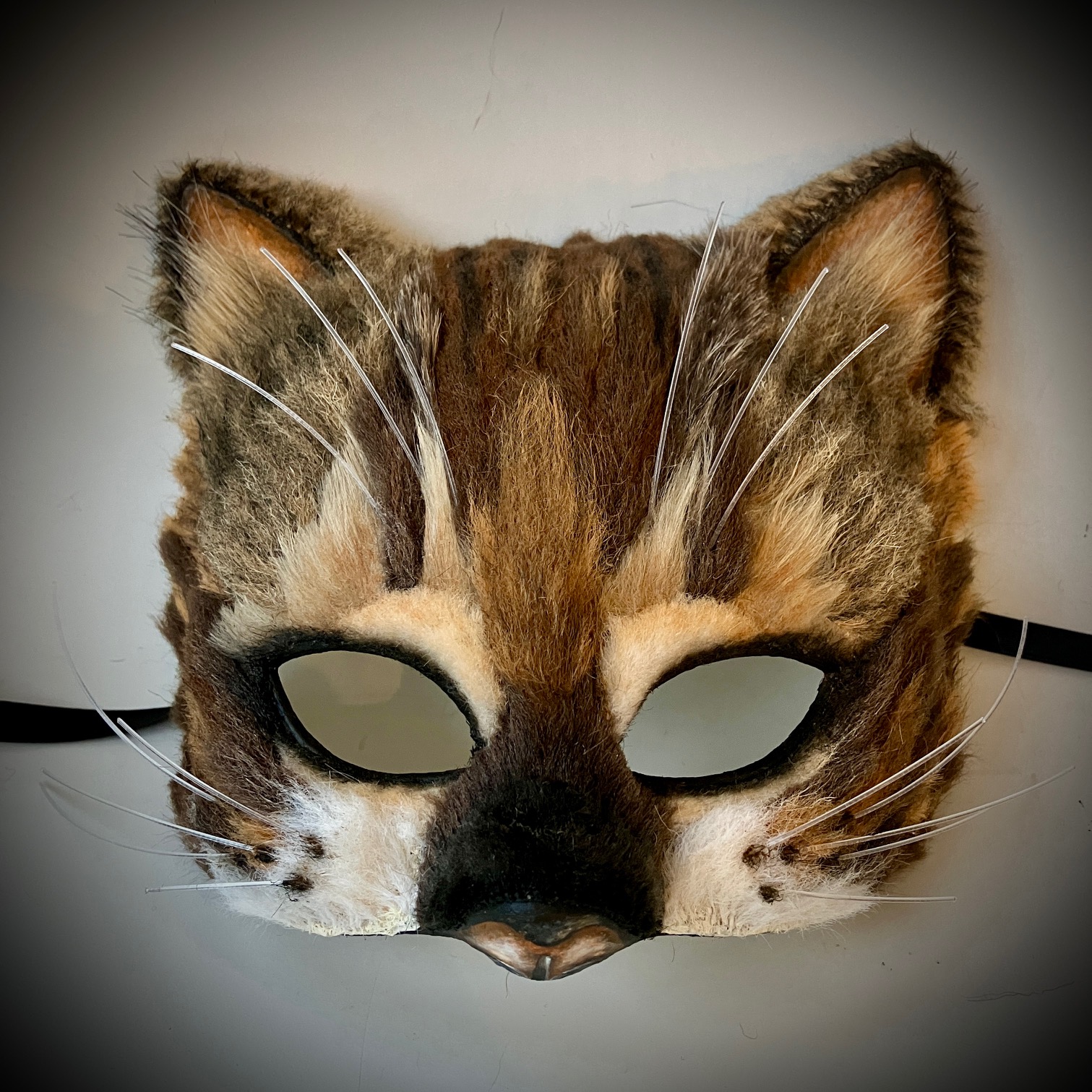 masque de chat d'exception en fourrure fauve