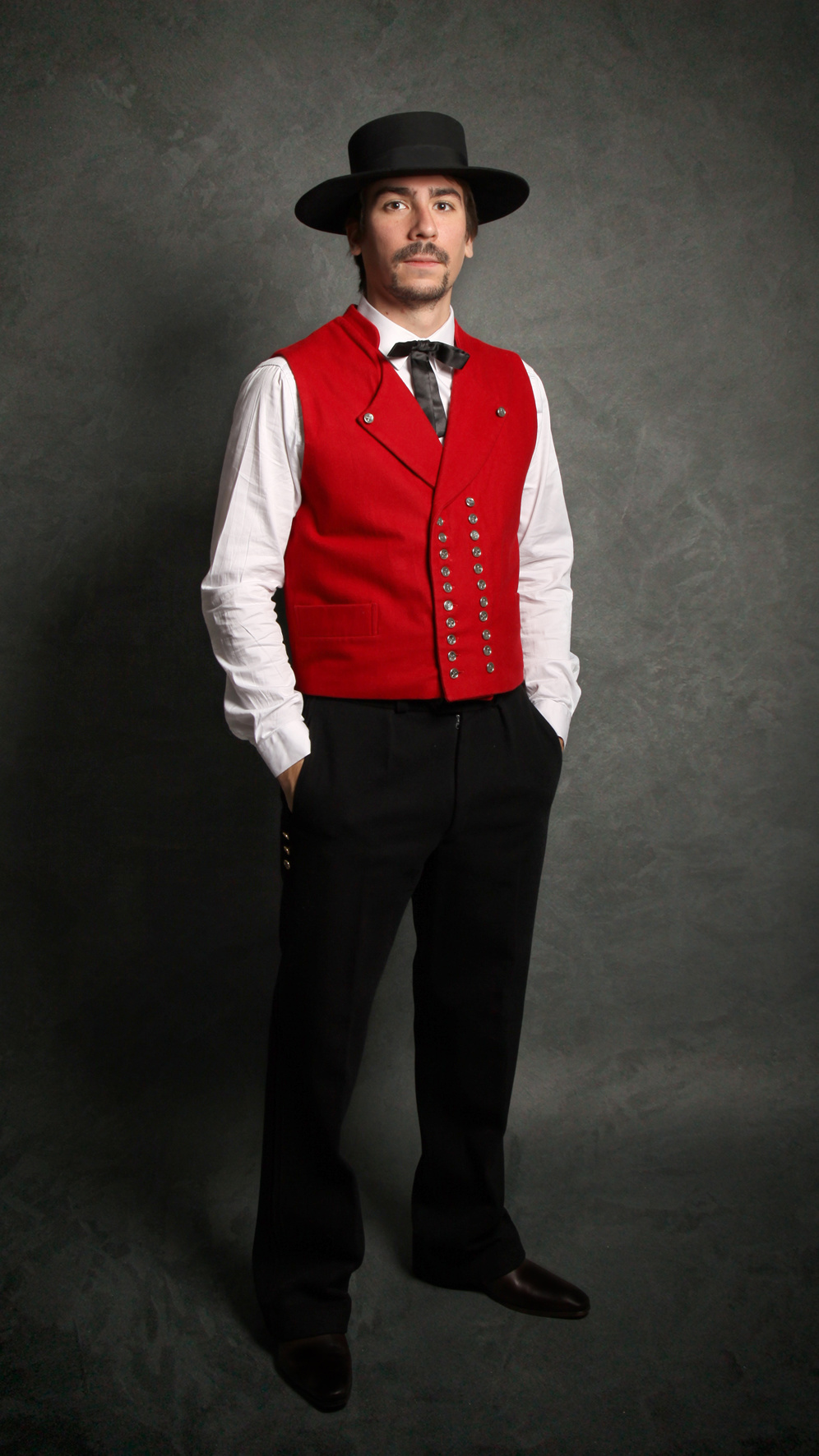 Alsacien-gilet-Atelier-la-Colombe-CP-Faon-Photography-2